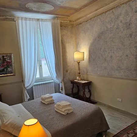 San Lorenzo Apartment *