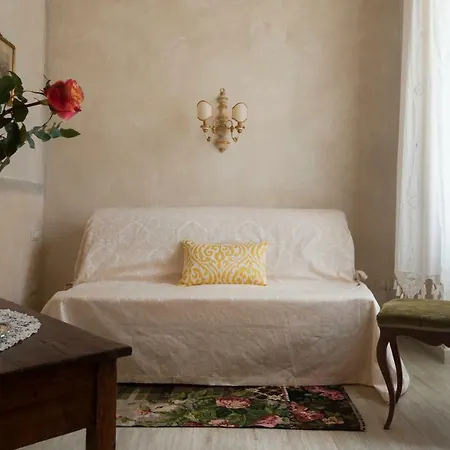 Apartment San Lorenzo Florence